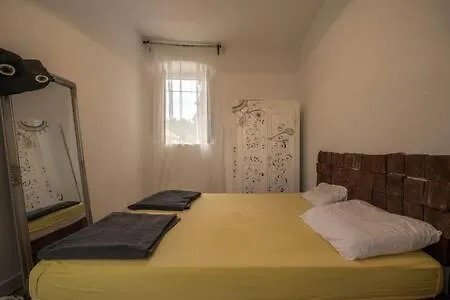 度假居 4 Limuna - Stone House *